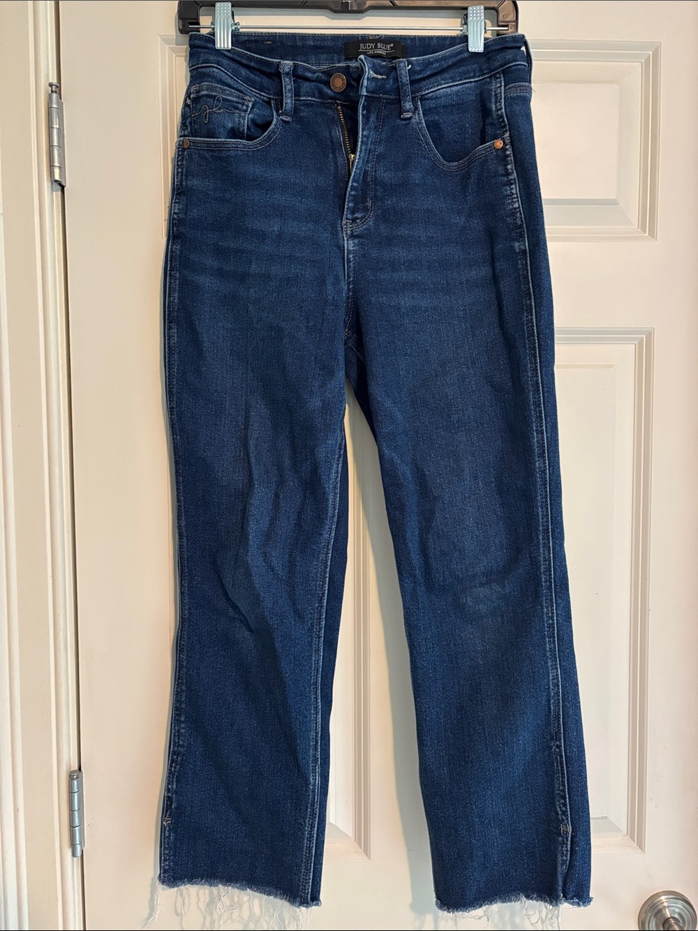 Judy Blue Cropped Straight Leg Jeans Raw Hem Dark Wash Women’s Size 7/28